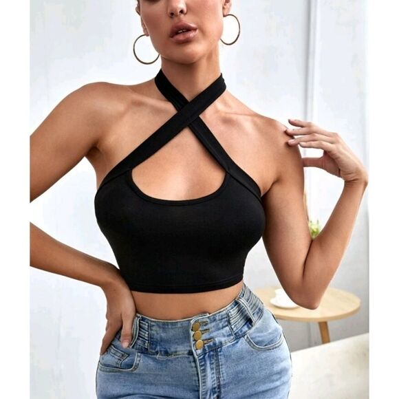 Sexy Black Criss Cross Tie Back Crop Halter Top NWT Large - Picture 2 of 5